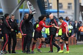 Tahith chong (born 4 december 1999) is a dutch footballer who plays as a left midfield for german club sv werder bremen, on loan from tahith chong. Tahith Chong Man Utd Wonderkid Who Is Exciting Red Devils Fans With Fellaini S Hair And Messi S Feet Public News Update