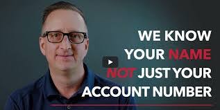 Julie Bueno's Instagram, Twitter & Facebook