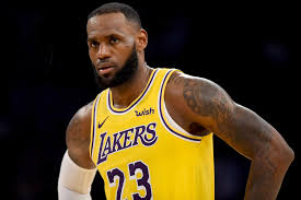 He is often considered the best basketball player in the world and regarded by some as the greatest player of all time. Lebron James Cried When Michael Jordan Announced Retirement In 1993 People Com