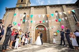 Emilie Besler Photographe Mariage Angers Mariage Champetre Sortie Eglise Mariage Idee Mariage Civil Mariage