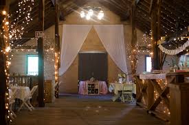 The Red House Wedding Venue In Cassadaga Ny Rustic Wedding Barn Wedding Red House Rustic Barn Wedding New York Photographers