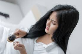 Bagaimana cara mengatasi rambut rontok karena perawatan kanker? Penyakit Rambut Rontok Pengertian Faktor Risiko Penyebab Gejala Diagnosis Komplikasi Pengobatan Pencegahan Kapan Harus Ke Dokter Halodoc Com
