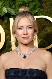 Más 'beauty looks' de los Golden Globes 2025