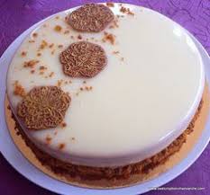 Mousse Au Chocolat Glacage Miroir Blanc Mousse Au Poire Speculos Entremet Speculos Entremet Poire Entremet Chocolat Food Desserts Cake