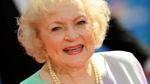 There was a time when betty thought she would be the first to go because she was the oldest. Betty White Wird 99 So Feiert Das Legendare Golden Girl Stern De