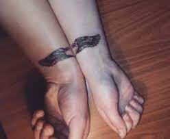 The interlocking between the knots marks the devotion of two people who love each other. 100 Interlocking Tattoos That Are Actually Good