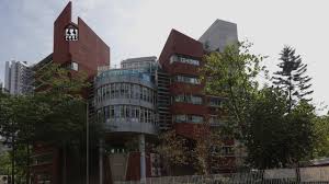 瓦西里耶娃表示，国家隐瞒了新型冠状病毒疫情的真实情况。 她说，他们迫使医生掩盖真实情况，不让他们透露缺乏防护设备问题。 我们的国家处于危险境地。 当局非常愚蠢。 瓦西里耶娃表示，医生在没有佩戴必要防护设备的情况下为患者进行治疗. Owtwz2t9poahpm