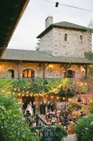 30 Naturliche Weinberg Hochzeits Ideen Im Freien Freien Im Mariage Naturliche Weinberghochzeits Mit Bildern Weingut Hochzeit Hochzeitlocations Italienische Hochzeit