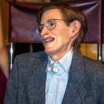 Wax figure of Stephen Hawking at Madame Tussauds museum. London —  Redactionele stockfoto © Flik47 #108951048