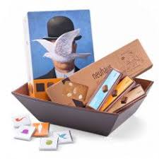 Panier Cadeau Neuhaus Magritte Bouquet De Chocolats Chocolat Rouge Cadeau De Felicitations