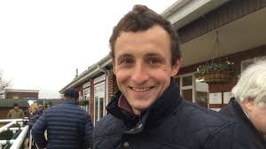 Assistant trainer fined £900 after liaising with banned person at Somerset  yard