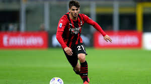 Tên người này tuân theo phong tục tên gọi tây ban nha; Brahim Diaz Will Return On Loan To Ac Milan Ruetir