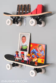 Diy Skateboard Shelves Perfect For A Boys Room Young Or Old Super Easy To Hang Totally Rad Skateboard Shelves Cool Diy Projects Diy Projects For Teens