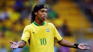 As of 2020, ronaldinho's net worth is $90 million. Ronaldinho Net Worth 2020 How Much Is He Worth Fotolog