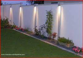 Laerm Und Sichtschutzwand Bei Nacht Laerm Und Sichtschutzwand Bei Nacht Outdoor Diy Projects Ine Outdoor Landscaping Outdoor Gardens Design Backyard Lighting