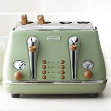 Finds Vintage Style Toaster Homegirl London Vintage Toaster Retro Toaster Vintage Appliances