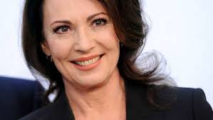 Ontdek de perfecte stockfoto's over iris berben en redactionele nieuwsbeelden van getty images kies uit blader door de 6.737 iris berben beschikbare stockfoto's en beelden, of begin een nieuwe. Iris Berben Alchetron The Free Social Encyclopedia