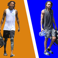 Check out the latest pictures, photos and images of wiz khalifa from 2020. Wiz Khalifa S Gym Style Is A Win For Skinny Guys Gq
