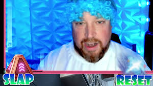 Alin Daniel Filip (@alindanielfilip) er Í BEINNI