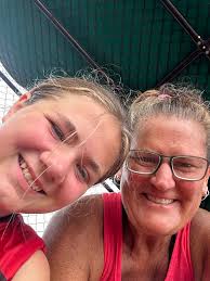 Female scholar athlete of the year award