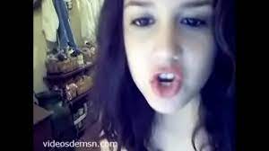 Classic Webcam girl flashing her huge breasts Soo Hot - XVIDEOS.COM