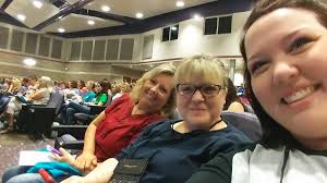 Jenn Sullivan-Cox (@jennlistens)