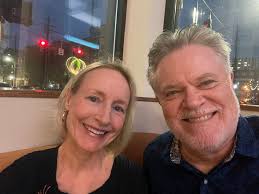 This is Philip Bloom's wife, Edith (Wolfe). Can you translate this one  also, please.