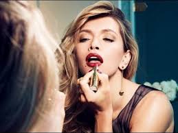 كيف تخلقين أجواء مثيرة لممارسة الجماع مع زوجك في غرفة النوم Youtube