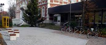 Booking is fast and completely free of charge. Stadt Herne Post Und Rathauspark Nah Erholung Mitten In Zentrum Von Wanne Geniessen