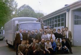 Le centre hospitalier isarien de clermont de l'oise, est un etablissement public de santé mentale de l'oise (epsm), pour adultes, adolescents et enfants. Photo De Classe Chauffeurs Du Service Garage Ambulances De 1965 Hopital Psychiatrique Clermont De L Oise Copains D Avant