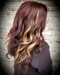 Sooooo i really really love the look of. Amanda S Fashion Outfits 20 Inspiring Examples Of Dark Hair With Blonde Highlights