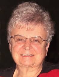 Laurie Mathias's Instagram, Twitter & Facebook