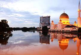 Sistem tiket bersepadu dan struktur tambang di bawah konsep 1ticket, 1seamless journey meliputi kesemua 16 operator di lembah klang. Top 15 Tempat Menarik Di Klang Selangor Sesuai Untuk Percutian Santai