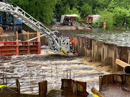 Heute im tagesverlauf unwetterartiger starkregen mit schwerpunkt im osten bayerns vorhergesagt. 21 05 2019 Hochwasser Deininger Weiher Freiwillige Feuerwehr Taufkirchen