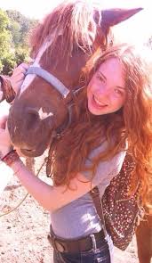 Pin By Catherine De On Zoe De Grand Maison Redheads Fun Pictures