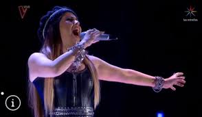 Cristina ramos es la voz más versatil y poderosa del universo musical, capaz de cantar rock, ópera, funky o música folk con un talento y puesta en escena espectacular. Cristina Ramos Aus Las Palmas Gewinnt Bei La Voz Mexico Ersten Platz