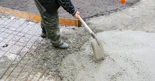 Gras Pflastersteine Kies Der Richtige Untergrund Fur Das Massnahmen Gegen Schadlinge Im Gartenhaus Pineca De Ratgeber Das Ri Garden Tools Snow Shovel Outdoor