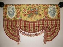 valance balloon curtain gold waverly