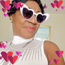 Dancehall artiste Lisa hype with prime minister Holness