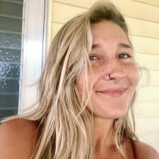 What apartments are available for rent in downtown Santa Barbara for $2000  per month?