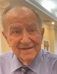 Tracy Harrop's Instagram, Twitter & Facebook