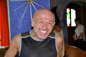 For the Love of Friends' Documentary: How an AIDS Activist Ran Over 9,000  Miles to Raise Awareness