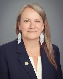 Congratulations to Christina Tang, #QueensULaw'22,