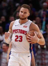 His career as a basketball player all started in his days at high school. Datet Kendall Jenners Ex Blake Griffin Eine Sportreporterin Promiflash De
