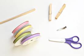 Additionally, cut the hair on the sides short and leave the hair on the top longer and tied into a ponytail. How To Make Your Own Curly Ribbon Hair Bows Sheknows