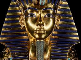 Queen nefertiti's bust was created using 3d imaging technologycredit: Queen Nefertiti May Be Buried In A Secret Chamber In King Tut S Tomb