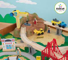 With our exciting ride around town train table and set, the young conductors in your life have an entire busy community at their fingertips! Kidkraft Ride Around Town Train Set With Table Walmart Canada