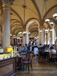 Tipps Fur Ein Tolles Wochenende In Wien Cafecentral Wien Kurztrip Kaffeehaus
