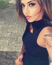 Stephany Carignani (@stephanyinrock83) • Instagram photos and videos