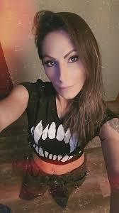 Is everyone wearing same clothes as last episode?